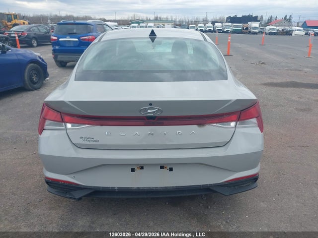 KMHLM4AG6NU316146 Hyundai Elantra Preferred Ivt