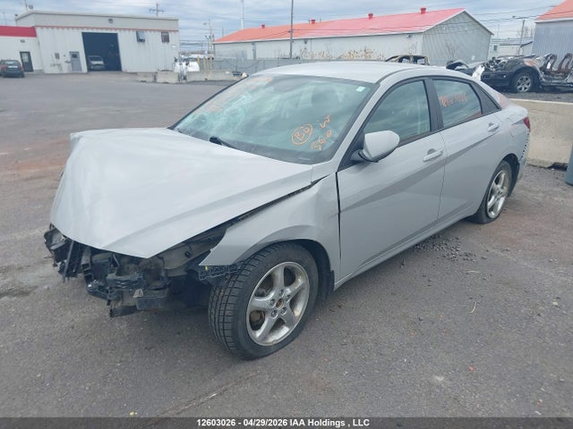 KMHLM4AG6NU316146 Hyundai Elantra Preferred Ivt