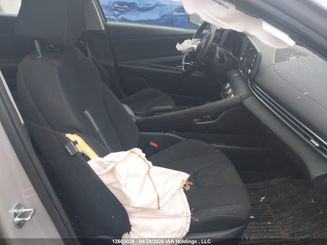 KMHLM4AG6NU316146 Hyundai Elantra Preferred Ivt