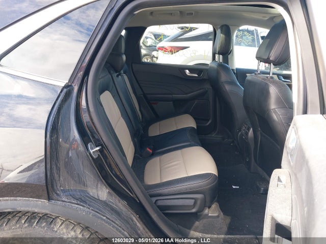 12603029 :رقم المزاد ، 1FMCU0LZ1MUB30147 vin ، 2021 Ford Escape Phev Titanium مزاد بيع