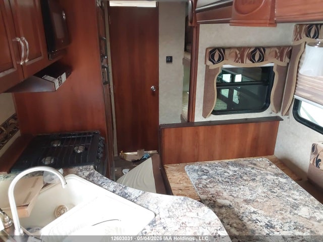 Продаж на аукціоні авто 2014 Forest River Trailer Tracer, vin: 5ZT2TRPB1EB505888, номер лоту: 12603031