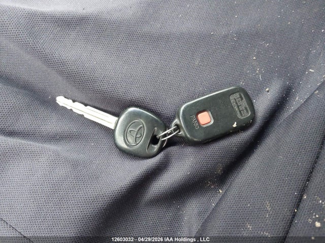 12603032 :رقم المزاد ، 2T1FF22P7YC809446 vin ، 2000 Toyota Camry Solara Se/sle مزاد بيع