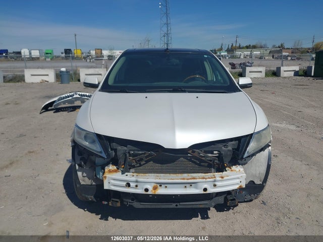 Lincoln MKX 2014 2LMDJ8JKXEBL15875 Image 13