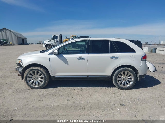 Lincoln MKX 2014 2LMDJ8JKXEBL15875 Image 15