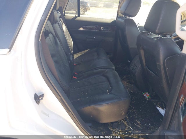 Lincoln MKX 2014 2LMDJ8JKXEBL15875 Image 8