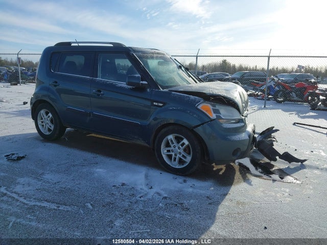 2011 Kia Soul 2u მანქანა იყიდება აუქციონზე, vin: KNDJT2A27B7320448, აუქციონის ნომერი: 12580504