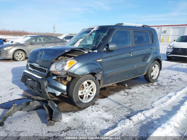 2011 Kia Soul 2u მანქანა იყიდება აუქციონზე, vin: KNDJT2A27B7320448, აუქციონის ნომერი: 12580504
