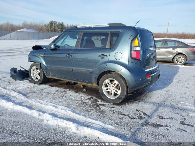 2011 Kia Soul 2u მანქანა იყიდება აუქციონზე, vin: KNDJT2A27B7320448, აუქციონის ნომერი: 12580504