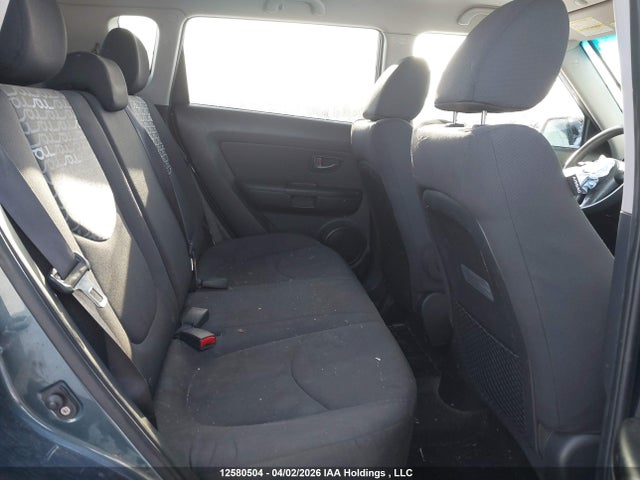 2011 Kia Soul 2u მანქანა იყიდება აუქციონზე, vin: KNDJT2A27B7320448, აუქციონის ნომერი: 12580504
