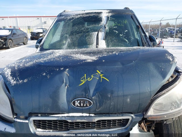 2011 Kia Soul 2u მანქანა იყიდება აუქციონზე, vin: KNDJT2A27B7320448, აუქციონის ნომერი: 12580504