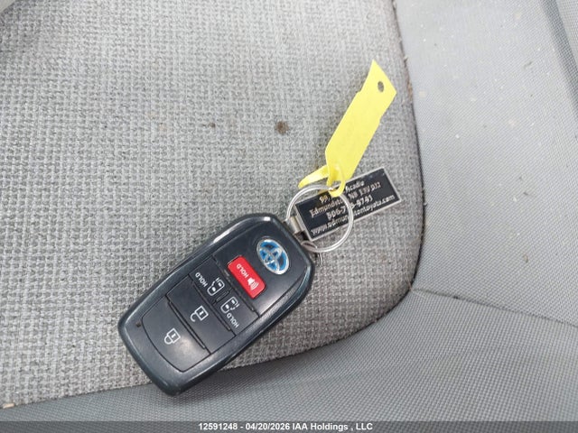 5TDGSKFC1SS209477 Toyota Sienna Le 8-passenger