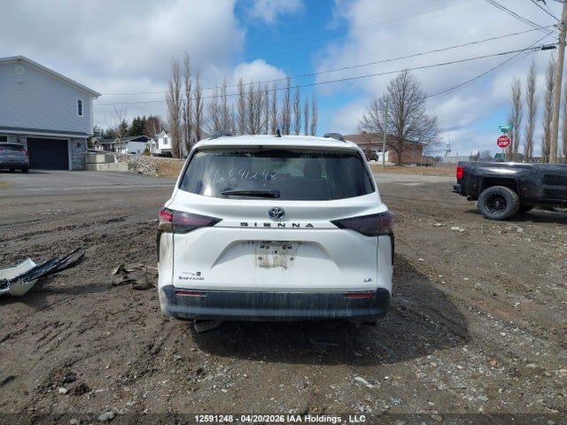 5TDGSKFC1SS209477 Toyota Sienna Le 8-passenger
