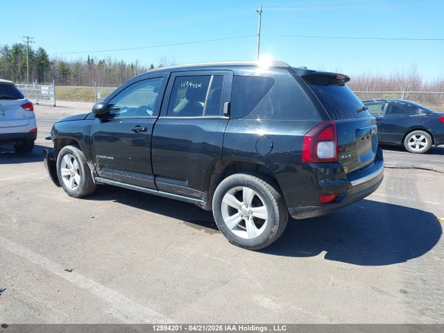 1C4NJDAB7GD737421 Jeep Compass Sport/north