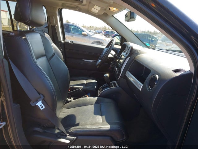 1C4NJDAB7GD737421 Jeep Compass Sport/north