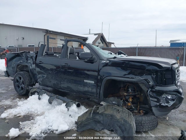 3GTU2MEC7JG392106 GMC Sierra 1500 Sle