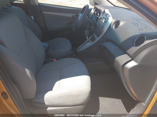 2010 Toyota Matrix მანქანა იყიდება აუქციონზე, vin: 2T1KU4EE2AC211152, აუქციონის ნომერი: 12603062