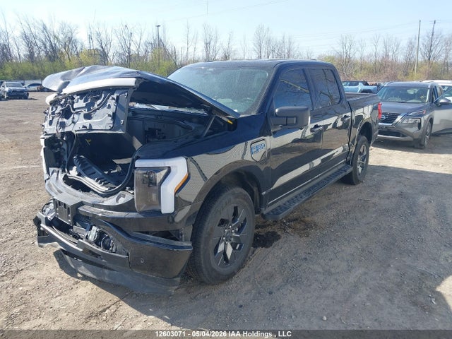 Ford F-150 Lightning Flash 2025 1FT6W3LU1SWG08246 Image 2