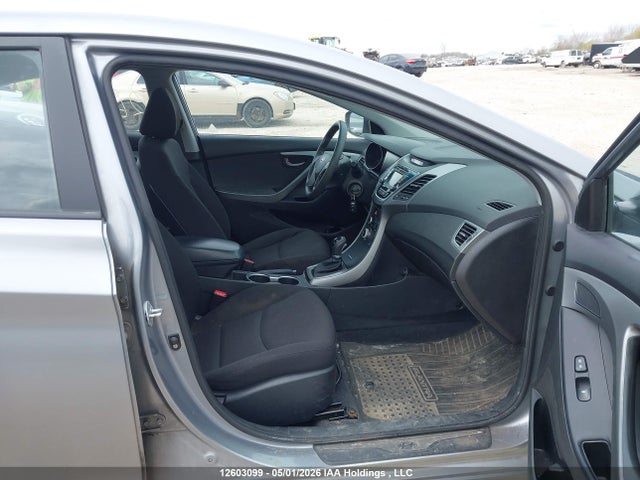 KMHDH4AE7GU551469 Hyundai Elantra Se/sport/limited