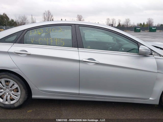 Продажа на аукционе авто 2011 Hyundai Sonata, vin: 5NPEB4ACXBH047915, номер лота: 12603102