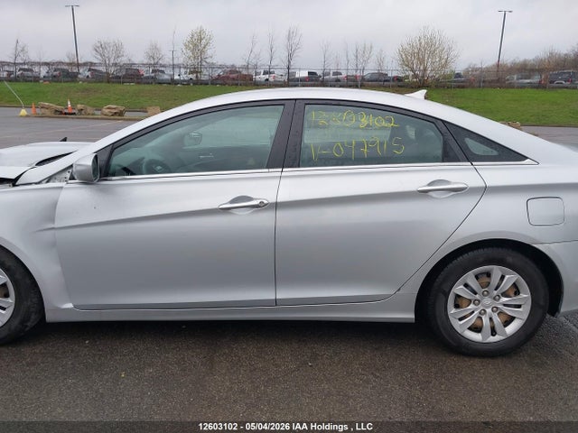Продажа на аукционе авто 2011 Hyundai Sonata, vin: 5NPEB4ACXBH047915, номер лота: 12603102