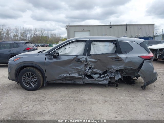 JN8BT3AB8SW432194 Nissan ROGUE S