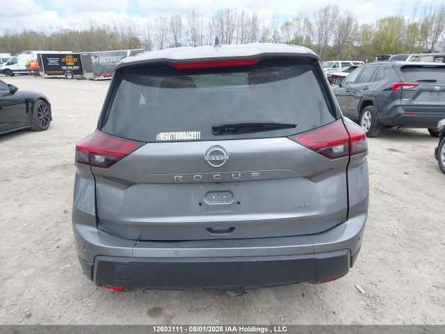 JN8BT3AB8SW432194 Nissan ROGUE S