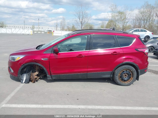 1FMCU0GD7JUB91478 Ford ESCAPE SE