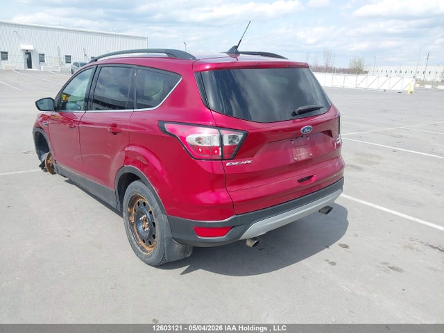 1FMCU0GD7JUB91478 Ford ESCAPE SE