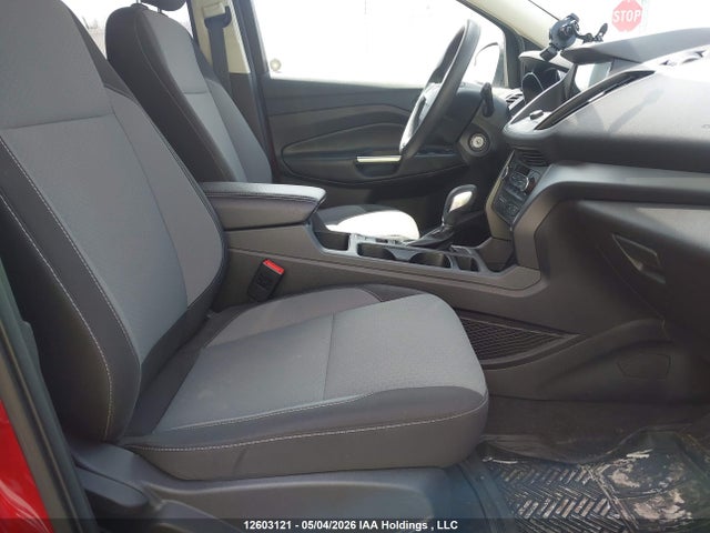1FMCU0GD7JUB91478 Ford ESCAPE SE