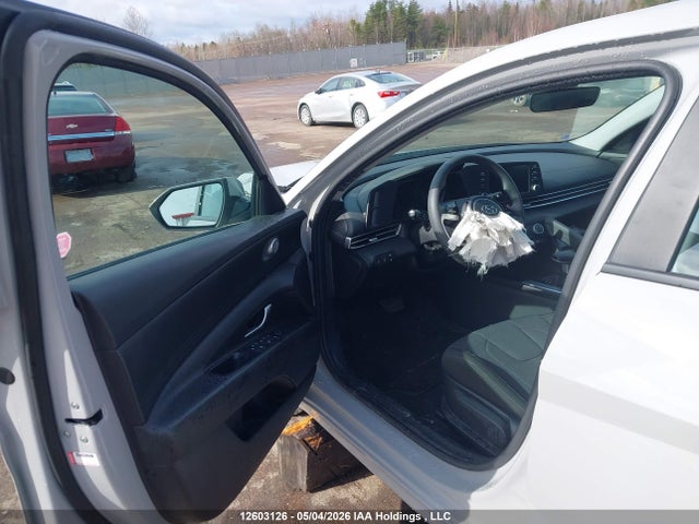 KMHLM4AG8NU315385 Hyundai ELANTRA SEL
