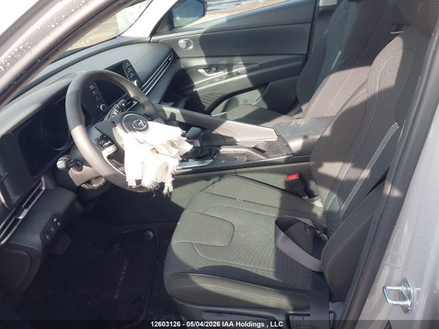KMHLM4AG8NU315385 Hyundai ELANTRA SEL