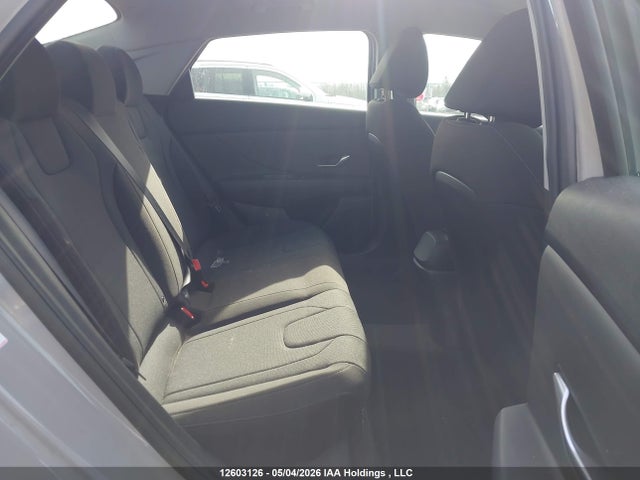 KMHLM4AG8NU315385 Hyundai ELANTRA SEL