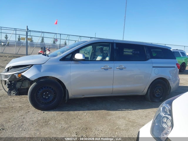 Продажа на аукционе авто 2017 Kia Sedona, vin: KNDMA5C15H6327812, номер лота: 12603127