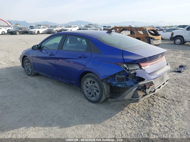KMHLM4DGXRU793129 Hyundai ELANTRA SEL