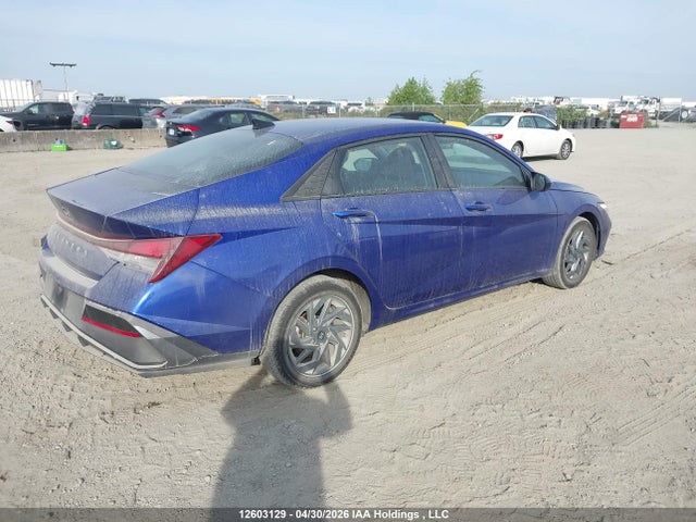 KMHLM4DGXRU793129 Hyundai ELANTRA SEL