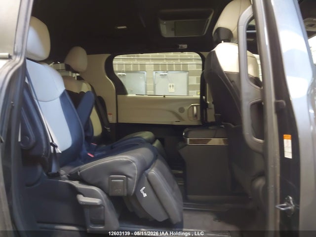 12603139 :رقم المزاد ، 5TDGSKFCXSS225113 vin ، 2025 Toyota Sienna Le/xse/limited/platinum مزاد بيع