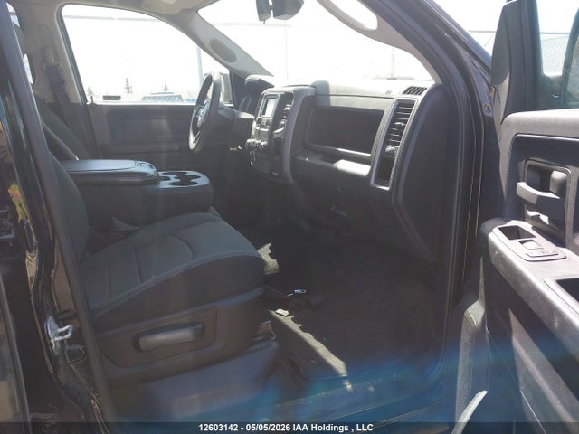 12603142 :رقم المزاد ، 1C6RR7FG5PS585738 vin ، 2023 Ram 1500 Classic Tradesman مزاد بيع