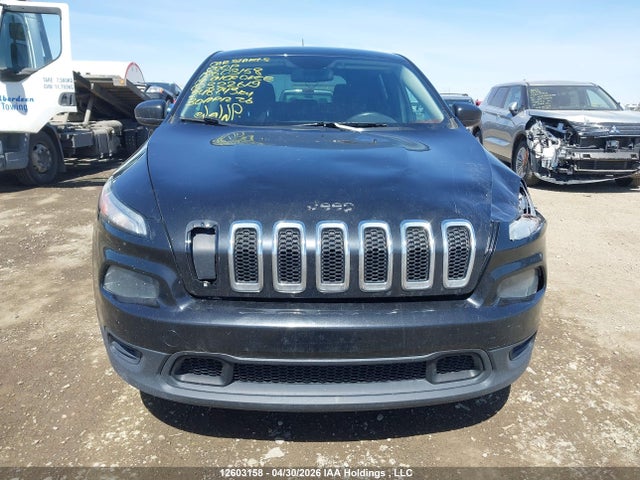 1C4PJLAB7EW322619 Jeep Cherokee Sport