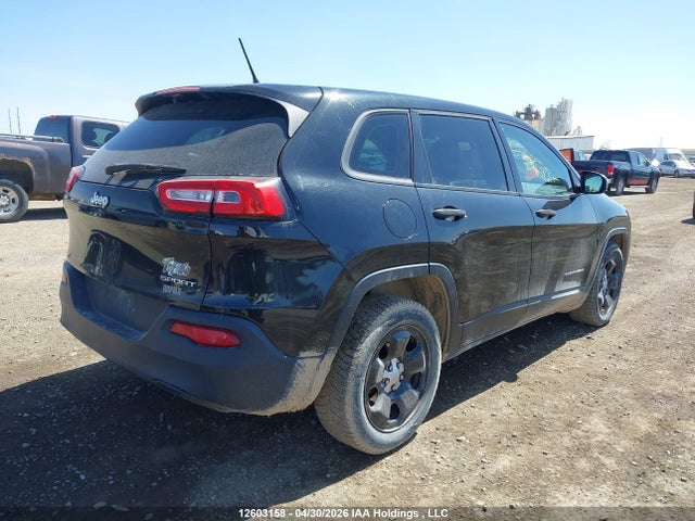 1C4PJLAB7EW322619 Jeep Cherokee Sport
