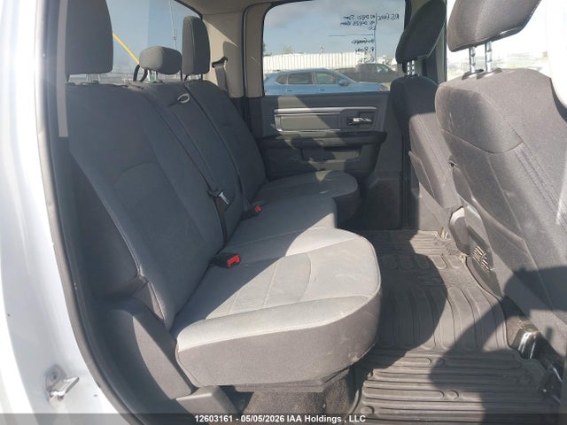12603161 :رقم المزاد ، 3C6RR7LT3NG358392 vin ، 2022 Ram 1500 Classic Slt مزاد بيع