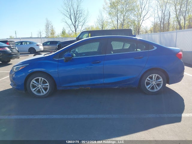 2017 Chevrolet Cruze Lt მანქანა იყიდება აუქციონზე, vin: 3G1BE5SM4HS502000, აუქციონის ნომერი: 12603175