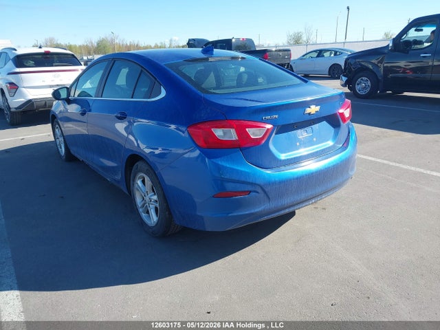 2017 Chevrolet Cruze Lt მანქანა იყიდება აუქციონზე, vin: 3G1BE5SM4HS502000, აუქციონის ნომერი: 12603175