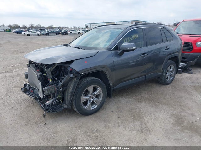 Продаж на аукціоні авто 2022 Toyota Rav4, vin: 2T3R1RFV3NC260800, номер лоту: 12603184