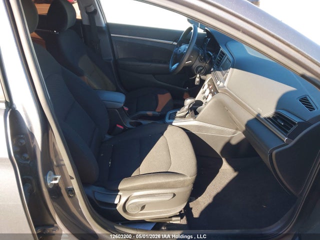 2020 Hyundai Elantra Essential Auto Ivt მანქანა იყიდება აუქციონზე, vin: KMHD74LF2LU007349, აუქციონის ნომერი: 12603200