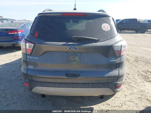 Ford ESCAPE SE 2018 1FMCU9GD4JUB32649 Image 16