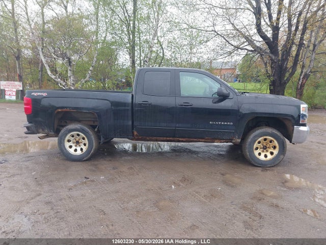 Продаж на аукціоні авто 2017 Chevrolet Silverado K1500 Lt, vin: 1GCVKREC7HZ369016, номер лоту: 12603230