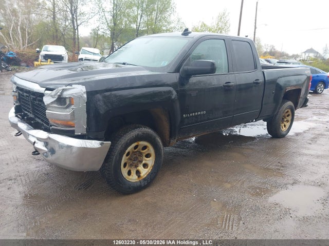 Продаж на аукціоні авто 2017 Chevrolet Silverado K1500 Lt, vin: 1GCVKREC7HZ369016, номер лоту: 12603230