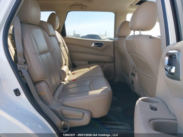 Продажа на аукционе авто 2016 Nissan Pathfinder S/sv/sl/platinum, vin: 5N1AR2MMXGC660554, номер лота: 12603237
