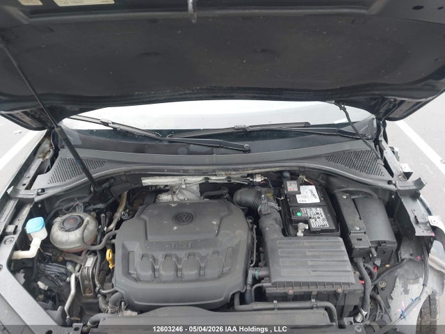 3VV2B7AXXJM082889 Volkswagen Tiguan Comfortline