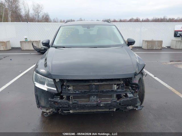 3VV2B7AXXJM082889 Volkswagen Tiguan Comfortline